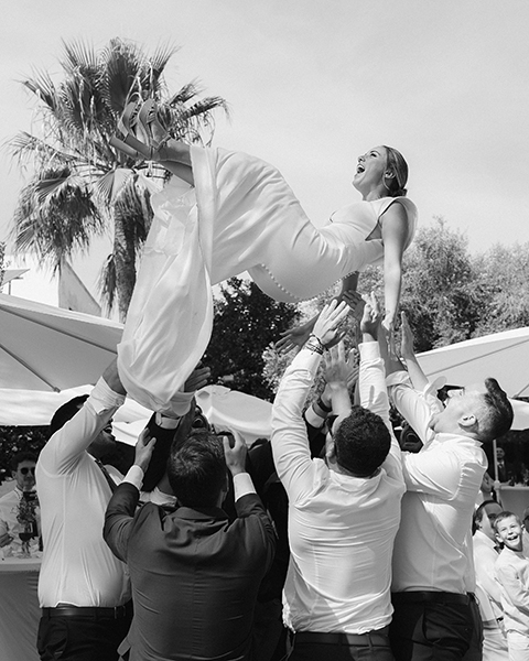 El libro con las fotos de una boda única en El Campo de Gibraltar